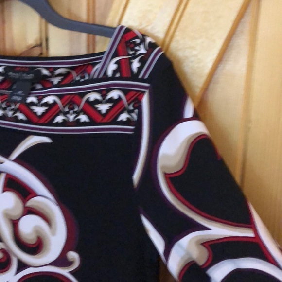 Beautiful White House Black Market dress. - Picture 3 of 5